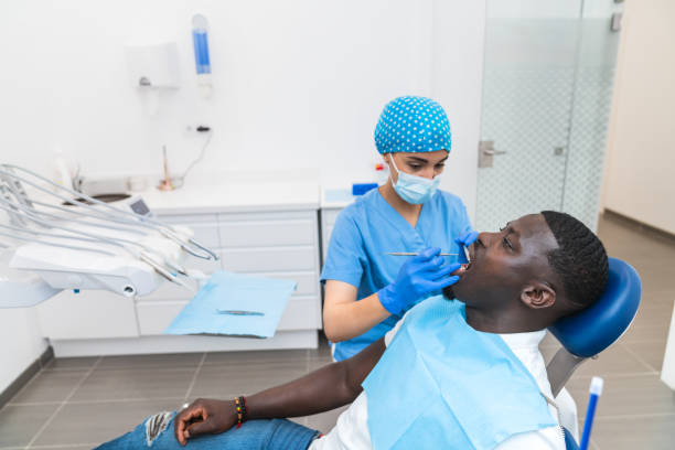 Best Cracked Tooth Emergency Dentist  in Lincoln City, OR